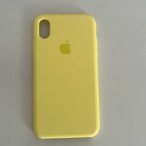 Apple Silicone Case for iPhone XR, In Canary Yellow.